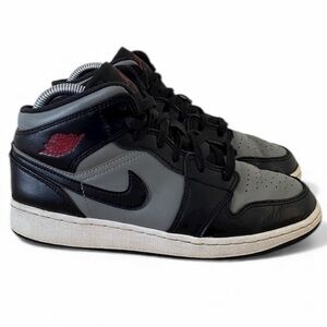 Nike Air Jordan 1 Retro High OG Sneakers